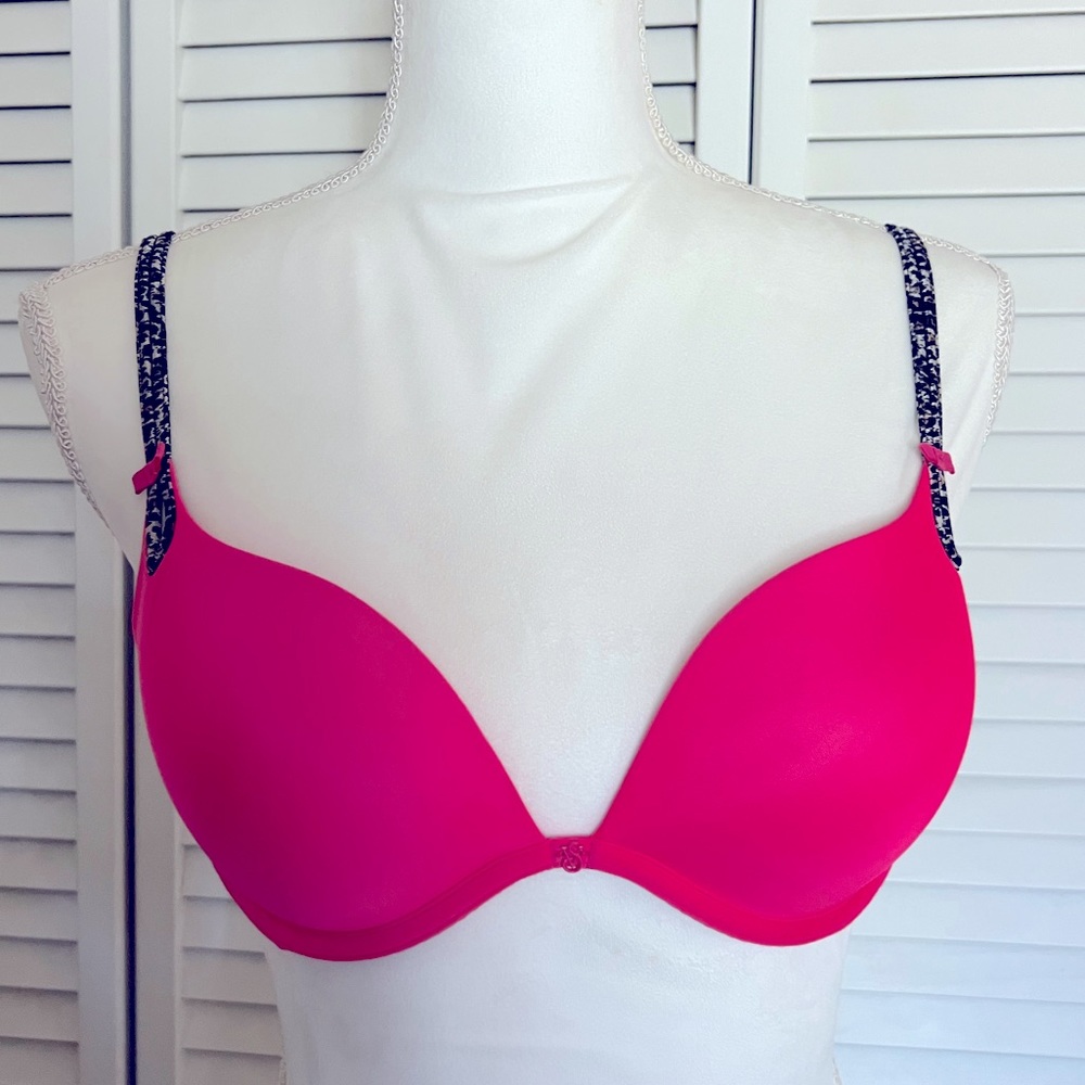 Victoria Secret bra